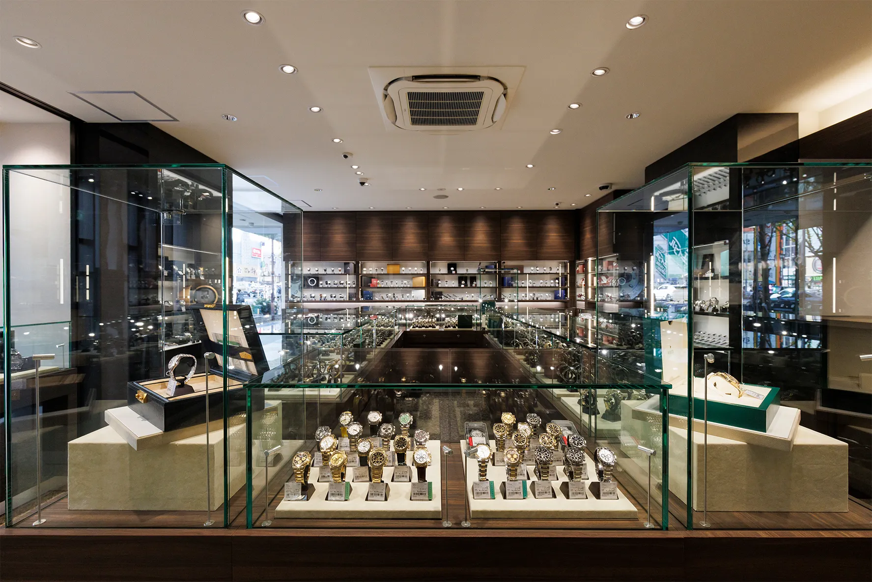 心齋橋店店內印象1